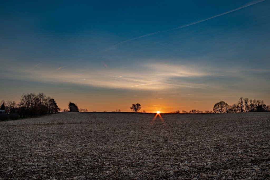 A Sunrise with the CONTAX Zeiss 28mm f2.8